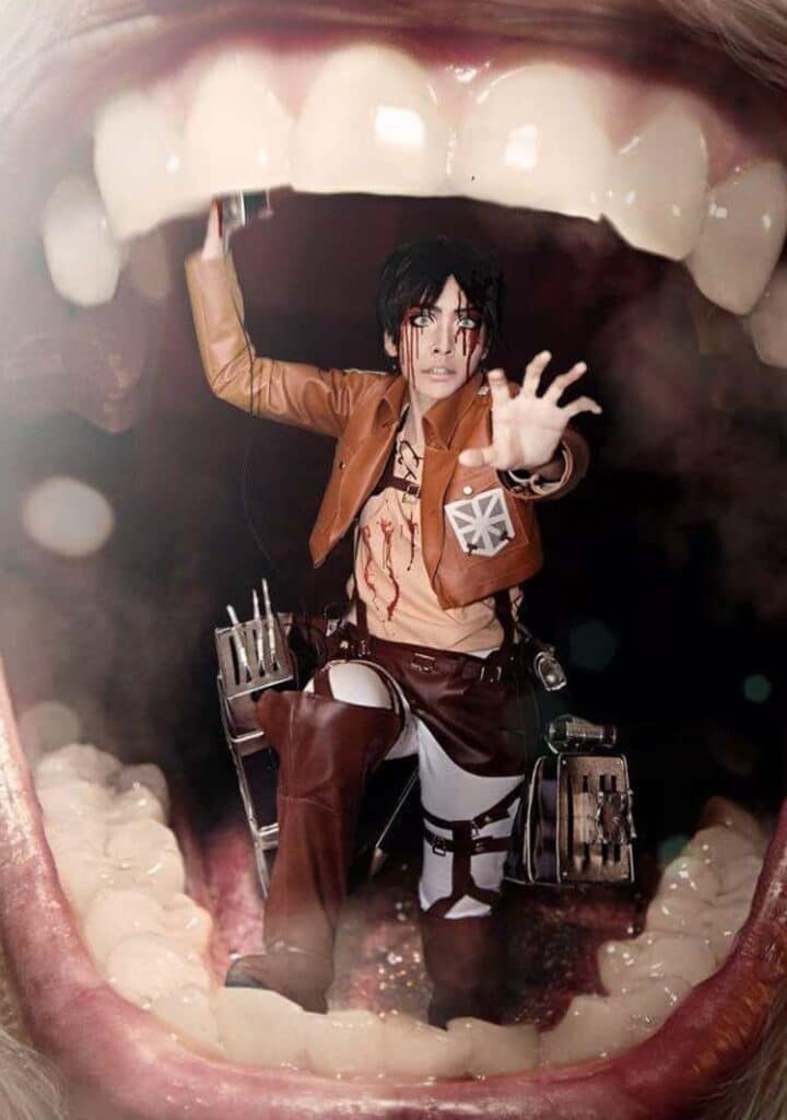AOT cosplay 3